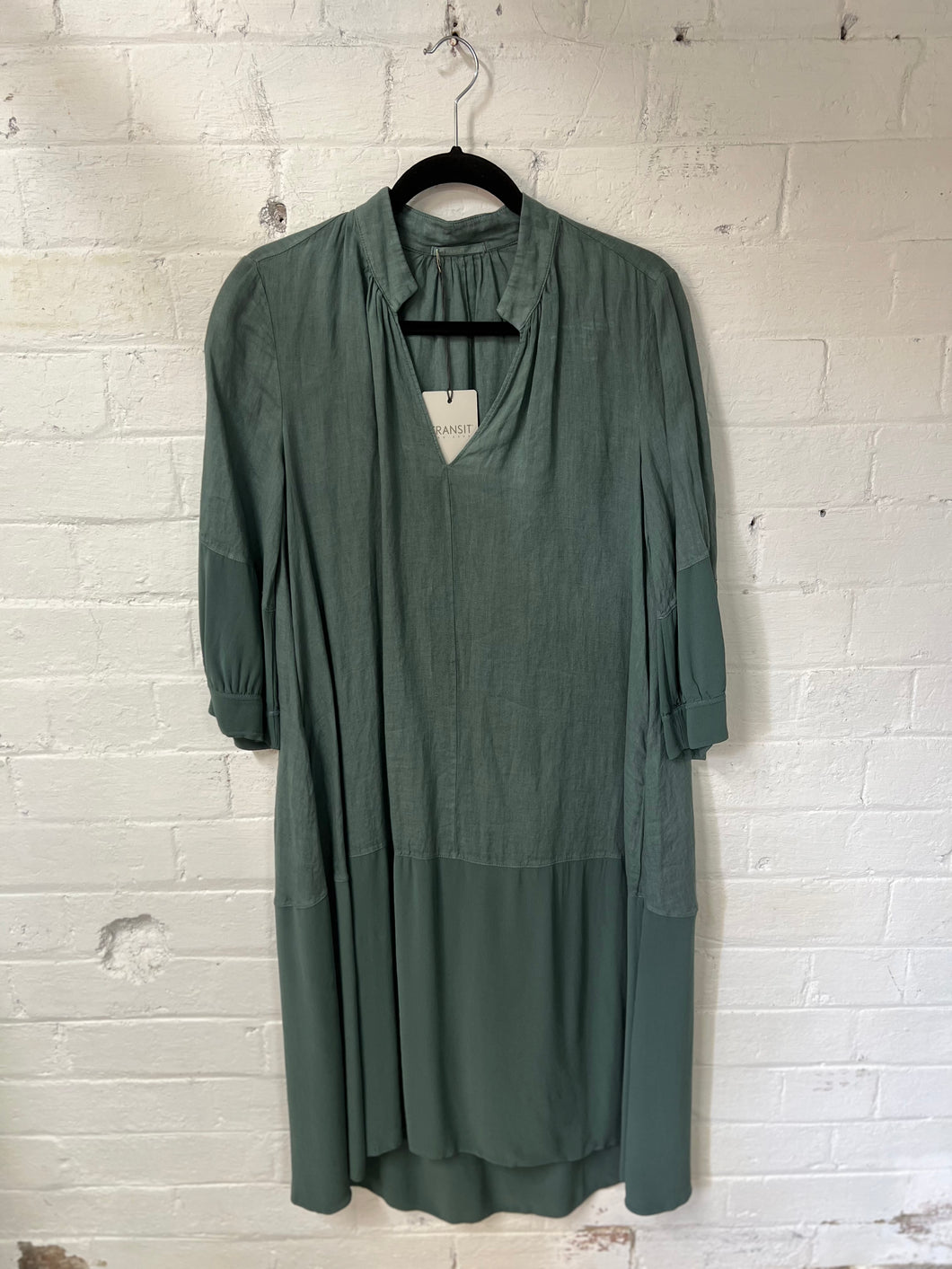 Transit Linen S/Sleeve Dress E146 - Octane