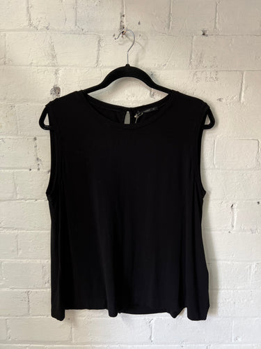 Transit Black Layering Tank K200