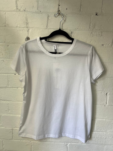 M.A Dainty White Lolly T-Shirt 04127